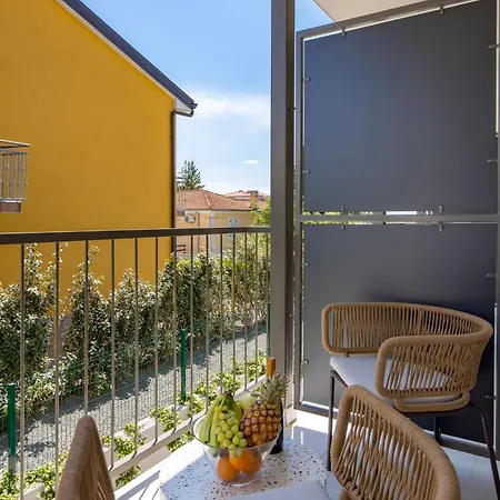 Lejlighed Mara M 2 I M 3 Heated Pool Omišalj