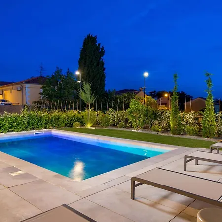 Mara M 2 I M 3 Heated Pool Apartment *
