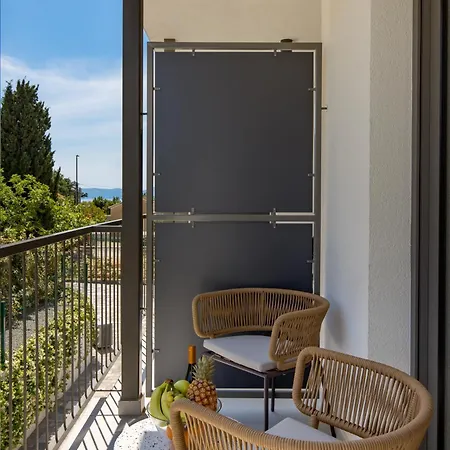 Mara M 2 I M 3 Heated Pool * Omišalj