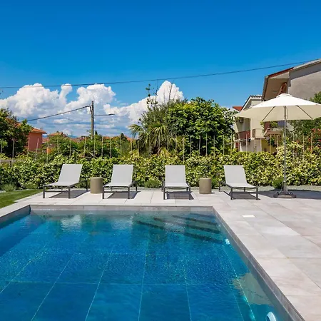 Mara M 2 I M 3 Heated Pool Apartment *