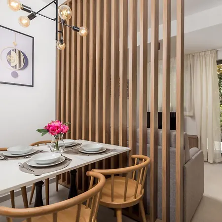 Mara M 2 I M 3 Heated Pool * Omišalj