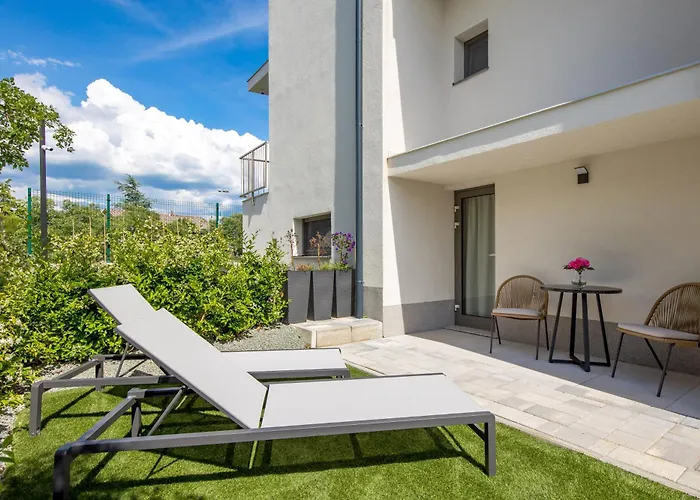 Mara M 2 I M 3 Heated Pool Διαμέρισμα *
