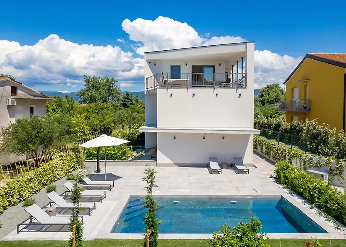 Διαμέρισμα Mara M 2 I M 3 Heated Pool