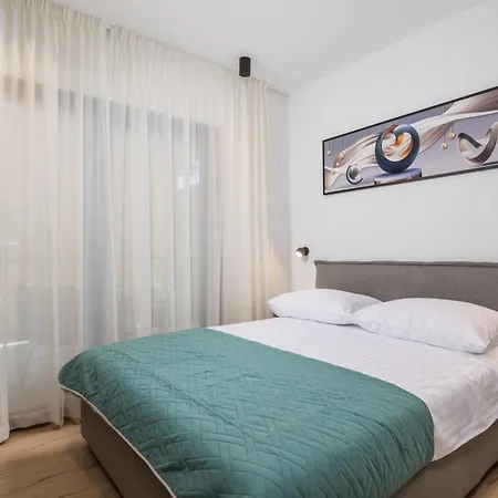 Apartamento Mara M 2 I M 3 Heated Pool