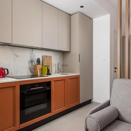 Mara M 2 I M 3 Heated Pool Apartamento Omišalj