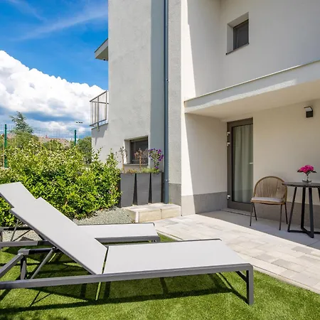 Mara M 2 I M 3 Heated Pool Apartamento *