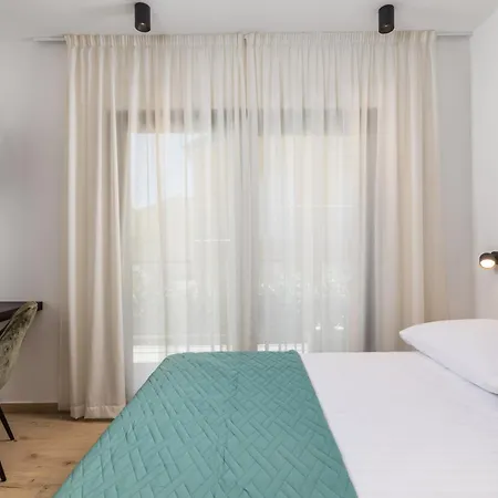 Mara M 2 I M 3 Heated Pool Apartamento